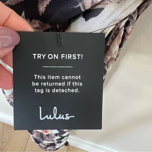 Lulu’s We Really Mesh Black Floral Print Sleeveless Ruched Midi Dress NWT Small - Picture 8 of 15